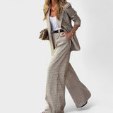 Victória - Conjunto Elegante