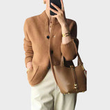 Soraia - Abrigo de Punto Acogedor